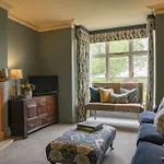Pasture House 6 * Thornton Watlass
