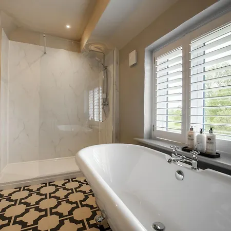 Pasture House 6 펜션