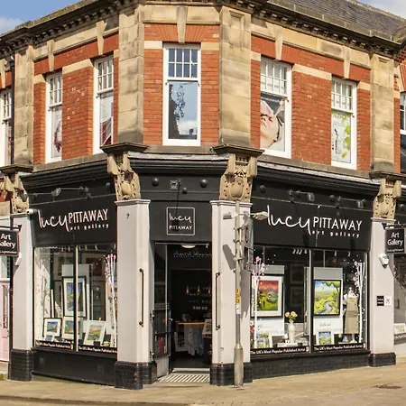 Pasture House 6 펜션 Thornton Watlass