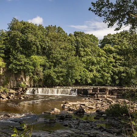 Pasture House 6 펜션 Thornton Watlass