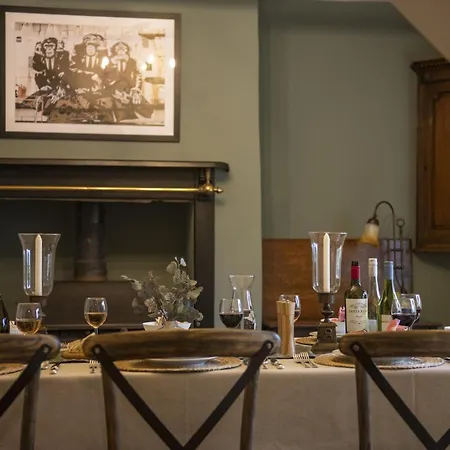 Pasture House 6 別荘