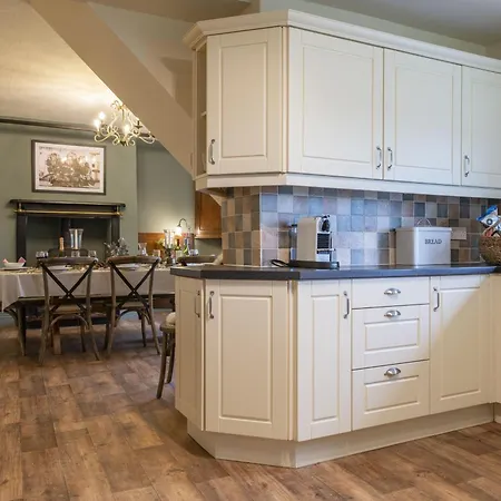 Pasture House 6 別荘