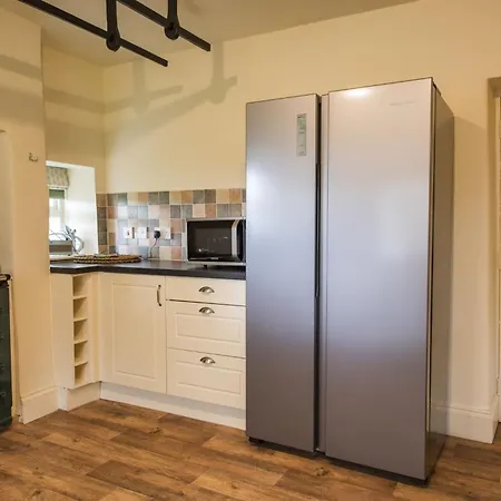 Pasture House 6 * Thornton Watlass