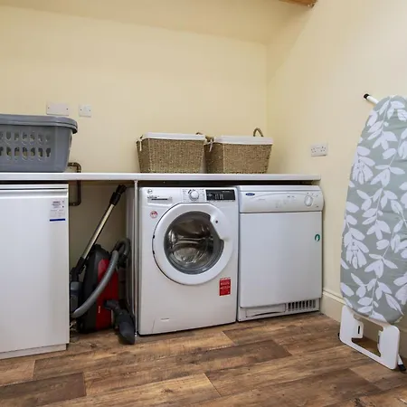 Pasture House 6 別荘 *